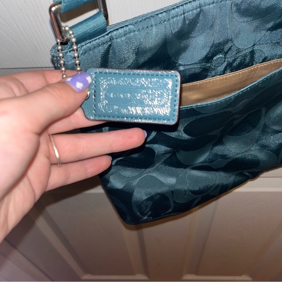 Coach Blue Crossbody Bag with Tan Interior, like new - Picture 5 of 11
